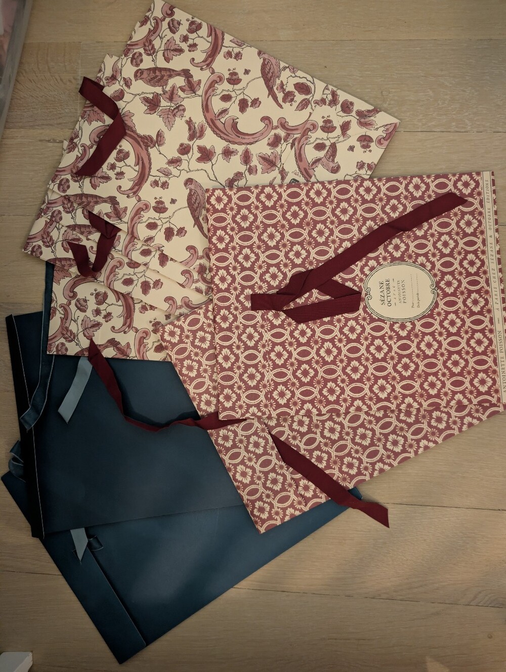 8 Sézane Paper Gift Bag in Striped Pattern